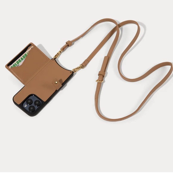 Bandolier Mila MagSafe + expanded pouch - Picture 2 of 14